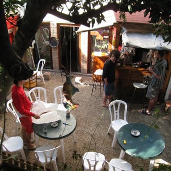 Makuto Guesthouse - Hostels Near Me - Granada, GR Makuto Guesthouse - Hostels Near Me - Granada, GR