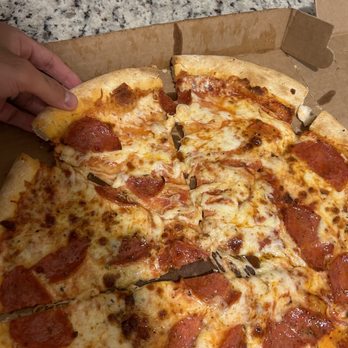 Lost Dog Cafe - Dunn Loring - Pizza - Pizza Near Me - Fairfax, Virginia