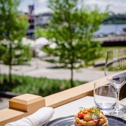 L'Orygine - Balcony brunch