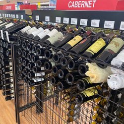 D & D wine shop - Large selection