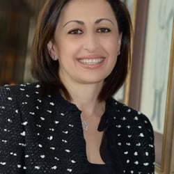 iMom - Setareh Farsio ~ Owner iMom