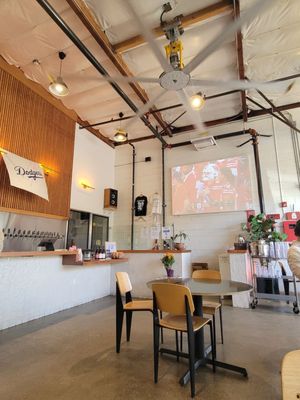 Homage Brewing by null