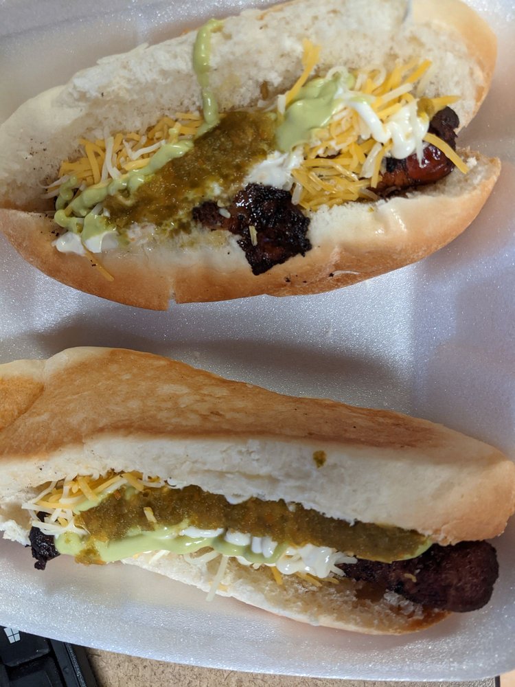 DREW’S DOGS Updated August 2024 12 Photos 1101 N S, Vail, Arizona Hot Dogs Restaurant