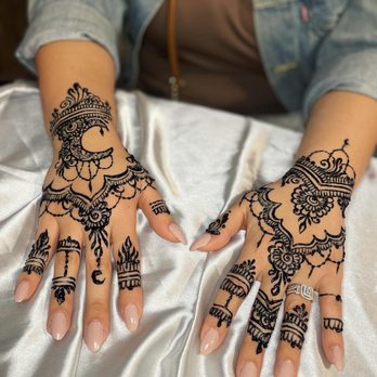 Raida henna - Henna Artists Near Me Raida henna - Henna Artists Near Me