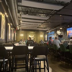 XUL Beer Co. - Seating