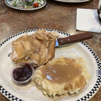Black Bear Diner Tracy - Open-Faced Hot Turkey Sandwich (880 cals.) - American Near Me - Tracy, California