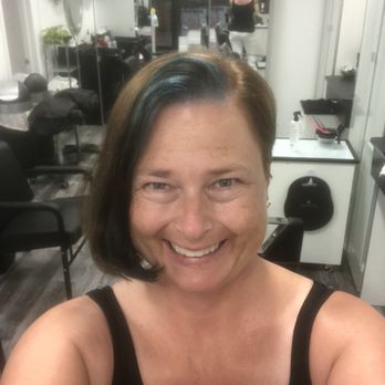 David Scott Beauty - my new cut and colour!!!! - Hair Salons Near Me - Toronto, Ontario David Scott Beauty - my new cut and colour!!!! - Hair Salons Near Me - Toronto, Ontario