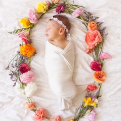 Angelina Lopez Photography & Birth Services - Floral Newborn - Fayetteville, AR