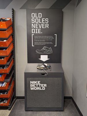 marina outlet nike