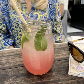 That's Toast - Lemonade - Breakfast & Brunch Near Me - Bruges, VWV