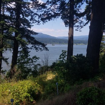Bridgeside - American Near Me - Cascade Locks, Oregon Bridgeside - American Near Me - Cascade Locks, Oregon