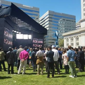 Frank H Ogawa Plaza - Filming a movie - Parks Near Me - Oakland, California Frank H Ogawa Plaza - Filming a movie - Parks Near Me - Oakland, California