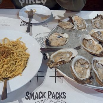 Crawfish Cafe - Garlic Noodles and Oysters - Seafood Near Me - Pearland, Texas