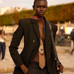 Paris - Scenes from Paris Fashion Week - 10/2/2025