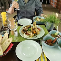 Zum Schwanen - Trio-Vegan und Dreierlei Hummus