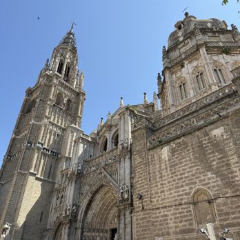 Catedral Santa María de Toledo - Churches Near Me - Toledo, TO