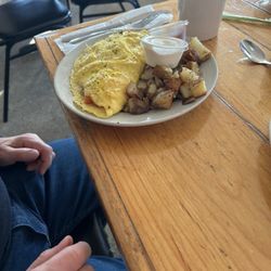The Junction Restaurant - Veggie omelette
