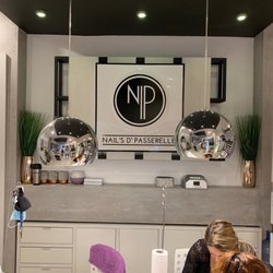D' Pasarela - Inside