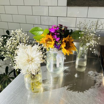 Cafe Metropole - Sandwiches Near Me - Avalon, California