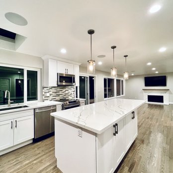 Luxe Cabinet & Stone - Cabinets and quartz countertops - Cabinetry Near Me - Seattle, Washington Luxe Cabinet & Stone - Cabinets and quartz countertops - Cabinetry Near Me - Seattle, Washington