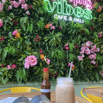 Morning Vibes Cafe - Cafes Near Me - San Francisco, California