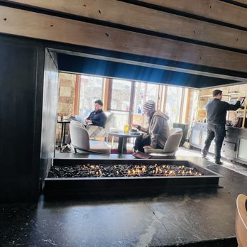 St. Regis Bar - Fireplace by indoor seating area - Lounges Near Me - Park City, Utah St. Regis Bar - Fireplace by indoor seating area - Lounges Near Me - Park City, Utah