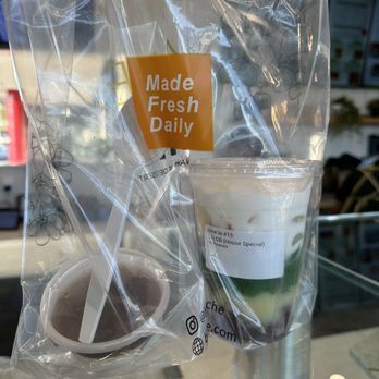 Bake & Che - C1) DB (House Special) and Rau Cu C Ph (Coffee Jelly) - Desserts Near Me - Westminster, California