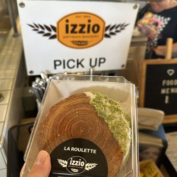Izzio Bakery - Matcha cheesecake - Bakeries Near Me - Denver, Colorado