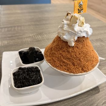 Sweet Bee - Thai Tea with Boba shaved ice - Desserts Near Me - West Covina, California Sweet Bee - Thai Tea with Boba shaved ice - Desserts Near Me - West Covina, California