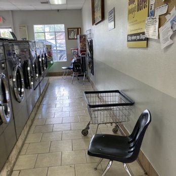 Laundromat On third - Washers - Laundromat Near Me - Truth or Consequences, New Mexico