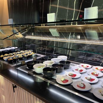 Etihad Lounge - Airport Lounges Near Me - Dulles, Virginia Etihad Lounge - Airport Lounges Near Me - Dulles, Virginia