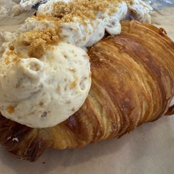 Commence Coffee - Biscoff Croissant - Coffee & Tea Near Me - Chino Hills, California Commence Coffee - Biscoff Croissant - Coffee & Tea Near Me - Chino Hills, California