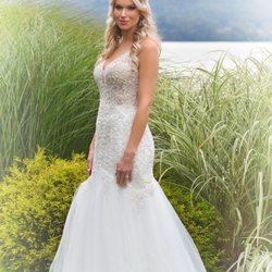 Bridal Gallery By Yvonne
