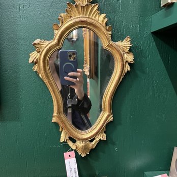 America’s Antique Mall - Antiques Near Me - Highland, Indiana America’s Antique Mall - Antiques Near Me - Highland, Indiana