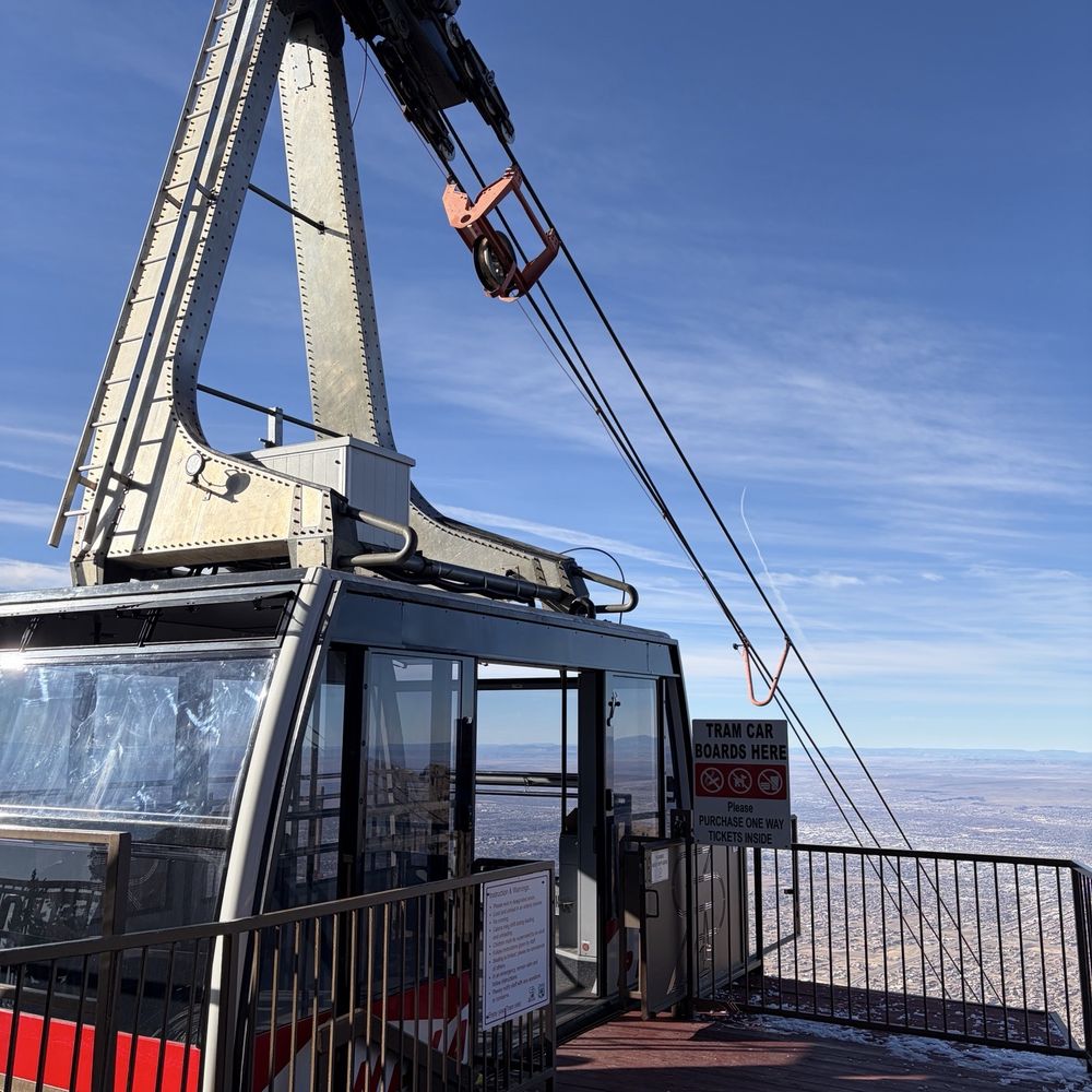 Sandia Peak Tramway - Ski Resorts Near Me - Albuquerque, New Mexico