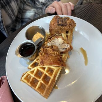 Sunday's Best - chicken and waffles - Breakfast & Brunch Near Me - Sandy, Utah Sunday's Best - chicken and waffles - Breakfast & Brunch Near Me - Sandy, Utah