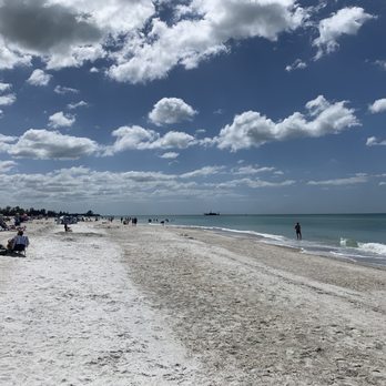 Coquina Beach - Beaches Near Me - Bradenton Beach, Florida Coquina Beach - Beaches Near Me - Bradenton Beach, Florida