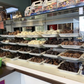 Fantastic Fudge - a display of a variety of desserts - Ice Cream & Frozen Yogurt Near Me - Fernandina Beach, Florida Fantastic Fudge - a display of a variety of desserts - Ice Cream & Frozen Yogurt Near Me - Fernandina Beach, Florida