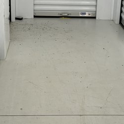 Island Storage - Poop
