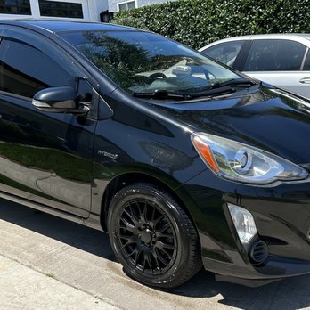 Pull Up and Polish - Auto Detailing Near Me - Woodland Hills, California Pull Up and Polish - Auto Detailing Near Me - Woodland Hills, California