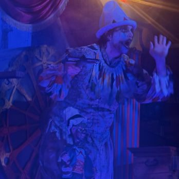 Halloween Horror Nights - Haunted Houses Near Me - Orlando, Florida