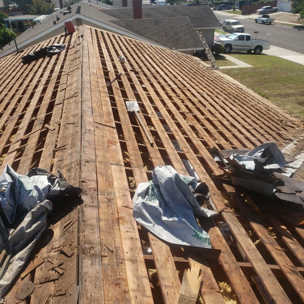 Slide of Golden Eagle Roofing Services