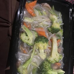 China Garden - Vegetable Chow Mein