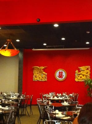 Hollywood East Cafe by null