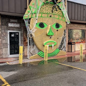 La Pequeña Colombia - Halloween Decorations - Colombian Near Me - Tampa, Florida La Pequeña Colombia - Halloween Decorations - Colombian Near Me - Tampa, Florida