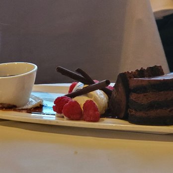 Summit House - Chocolate cake - Steakhouses Near Me - Fullerton, California Summit House - Chocolate cake - Steakhouses Near Me - Fullerton, California