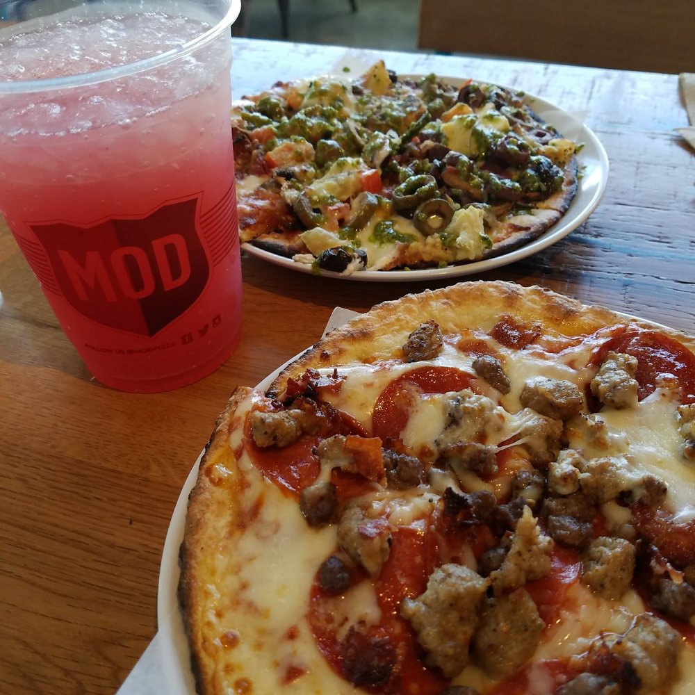 MOD Pizza - Mini mods mad dog and veggie combo. - Fast Food Near Me - San Antonio, Texas MOD Pizza - Mini mods mad dog and veggie combo. - Fast Food Near Me - San Antonio, Texas