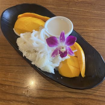 Nine & Nine Thai Kitchen - Mango with Sticky Rice - Thai Near Me - Pasadena, California