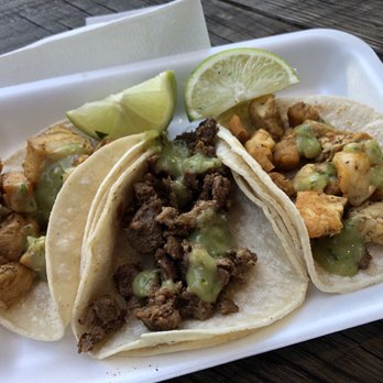 MAIZ Cocina - Tres tacos: two chicken one carne Asada with salsa verde - Food Trucks Near Me - Corona, California MAIZ Cocina - Tres tacos: two chicken one carne Asada with salsa verde - Food Trucks Near Me - Corona, California