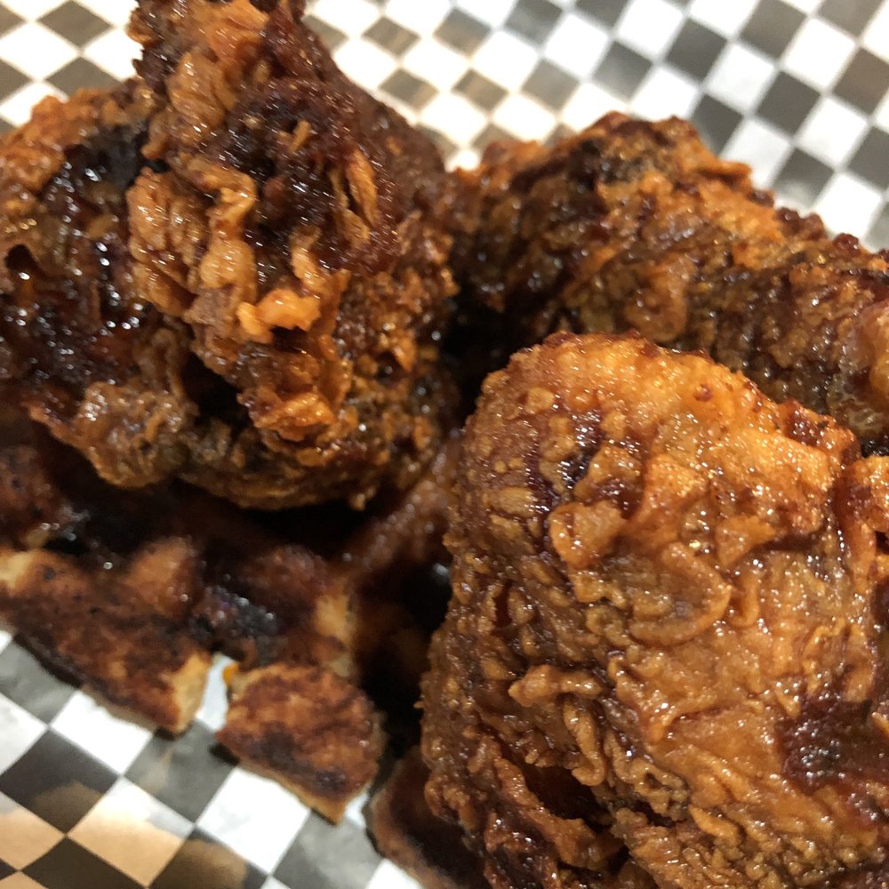 Luella's Southern Kitchen - Nashville hot chicken - Southern Near Me - Chicago, Illinois Luella's Southern Kitchen - Nashville hot chicken - Southern Near Me - Chicago, Illinois